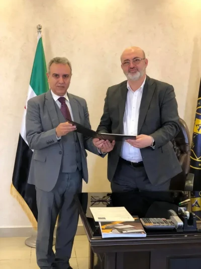 الجامعة العربية الخاصة للعلوم والتكنولوجيا وجامعة رشد الافتراضية يوقعان اتفاقية تعاون علمي