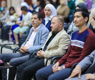 كلية الترجمة تقدّم أولى عروضها المسرحية Mind Your Language