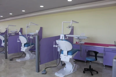 جولة في مبنى العيادات الطبية