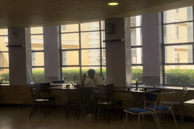 كافتيريا الجامعة