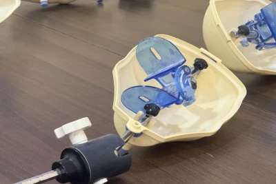 مخابر الجامعة