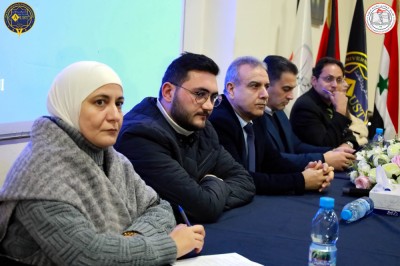 لقاء مفتوح مع طلاب كلية الصيدلة