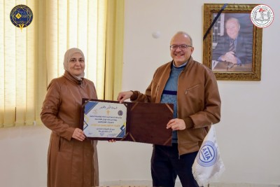 رحلة علمية لطلاب كلية الصيدلة إلى معمل آسيا للصناعات الدوائية