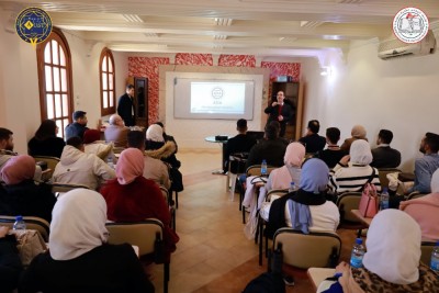 رحلة علمية لطلاب كلية الصيدلة إلى معمل آسيا للصناعات الدوائية