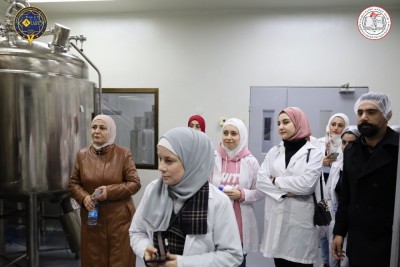 رحلة علمية لطلاب كلية الصيدلة إلى معمل آسيا للصناعات الدوائية