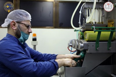 رحلة علمية لطلاب كلية الصيدلة إلى معمل آسيا للصناعات الدوائية