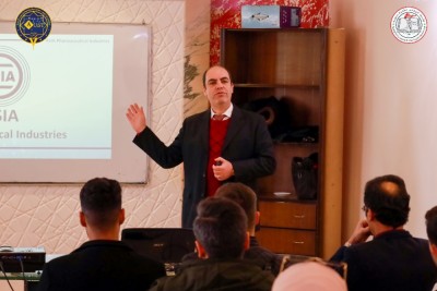 رحلة علمية لطلاب كلية الصيدلة إلى معمل آسيا للصناعات الدوائية