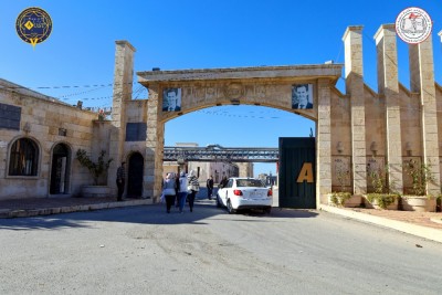 رحلة علمية لطلاب كلية الصيدلة إلى معمل آسيا للصناعات الدوائية