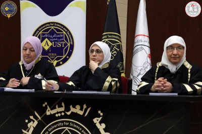 مناقشة مشاريع التخرج لكلية الهندسة المعلوماتية