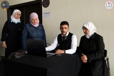 مناقشة مشاريع التخرج لكلية الهندسة المعلوماتية