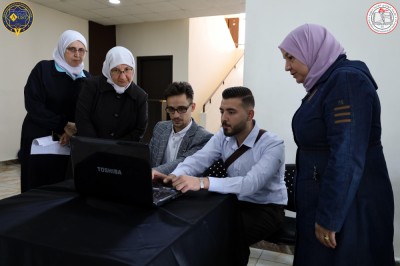 مناقشة مشاريع التخرج لكلية الهندسة المعلوماتية