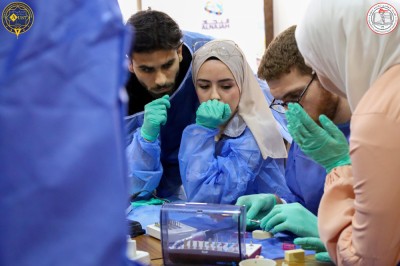 الورشة المخبرية المقامة على هامش المؤتمر العلمي الثاني لكلية طب الاسنان برعاية شركة النجاح وشركة لانا دينت