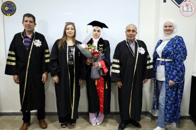 مشاريع التخرج طلاب كلية الترجمة واللغات