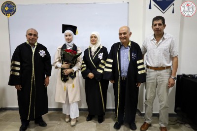 مشاريع التخرج طلاب كلية الترجمة واللغات