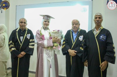 مشاريع التخرج طلاب كلية الترجمة واللغات