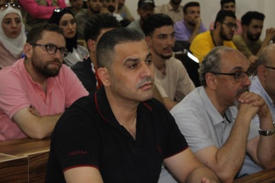 لقاء مفتوح مع الدكتور مخلص الجندي وطلاب طب الأسنان