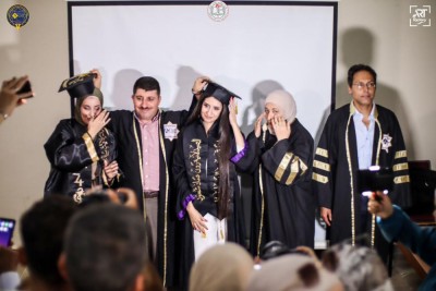 عرض ومناقشة مشاريع تخرج طلاب كلية الصيدلة للفصل الصيفي للعام الدراسي 2023-2024