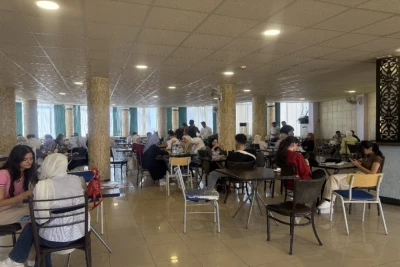 كافتيريا الجامعة