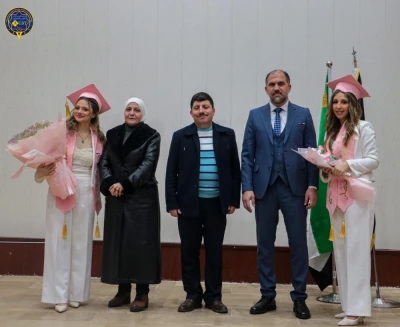 تحكيم مشاريع كلية الصيدلة للفصل الأول من العام الدراسي 2025-2026