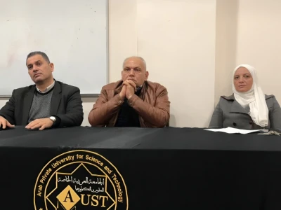 لقاء طلابي مع طلبة كلية طب الأسنان