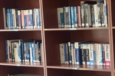 مكتبات الجامعة