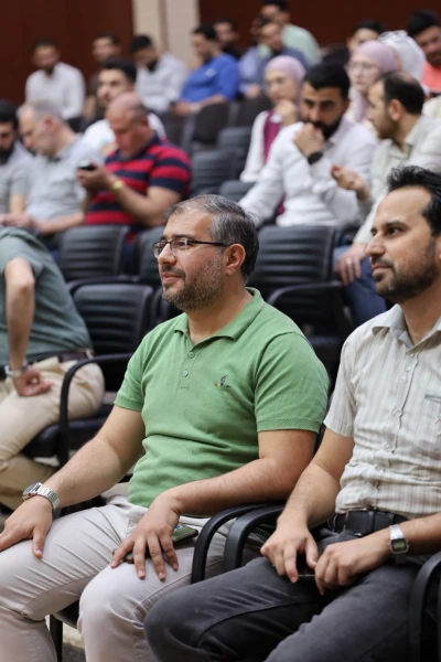 يوم علمي بعنوان تقويم الأسنان المعاصر