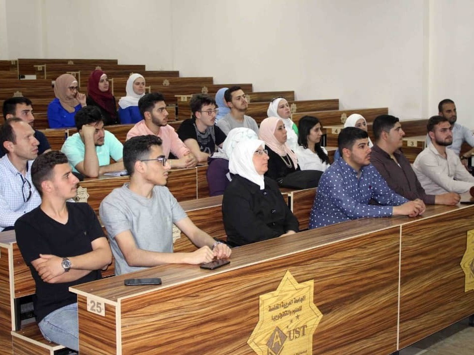 شبكات الجيل الخامس و تطبيقاتها