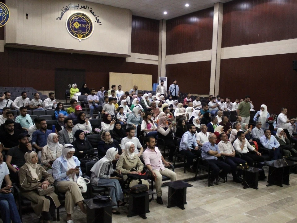 Discussing the graduation projects of students of the College of Petroleum Engineering for the second semester of the academic year 2023-2024